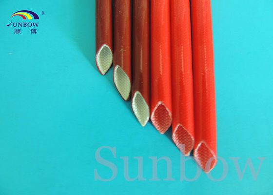 Çin Kırmızı Renk ısıya dayanıklı silikon kauçuk fiberglas sleeve yüksek sıcaklık Tedarikçi